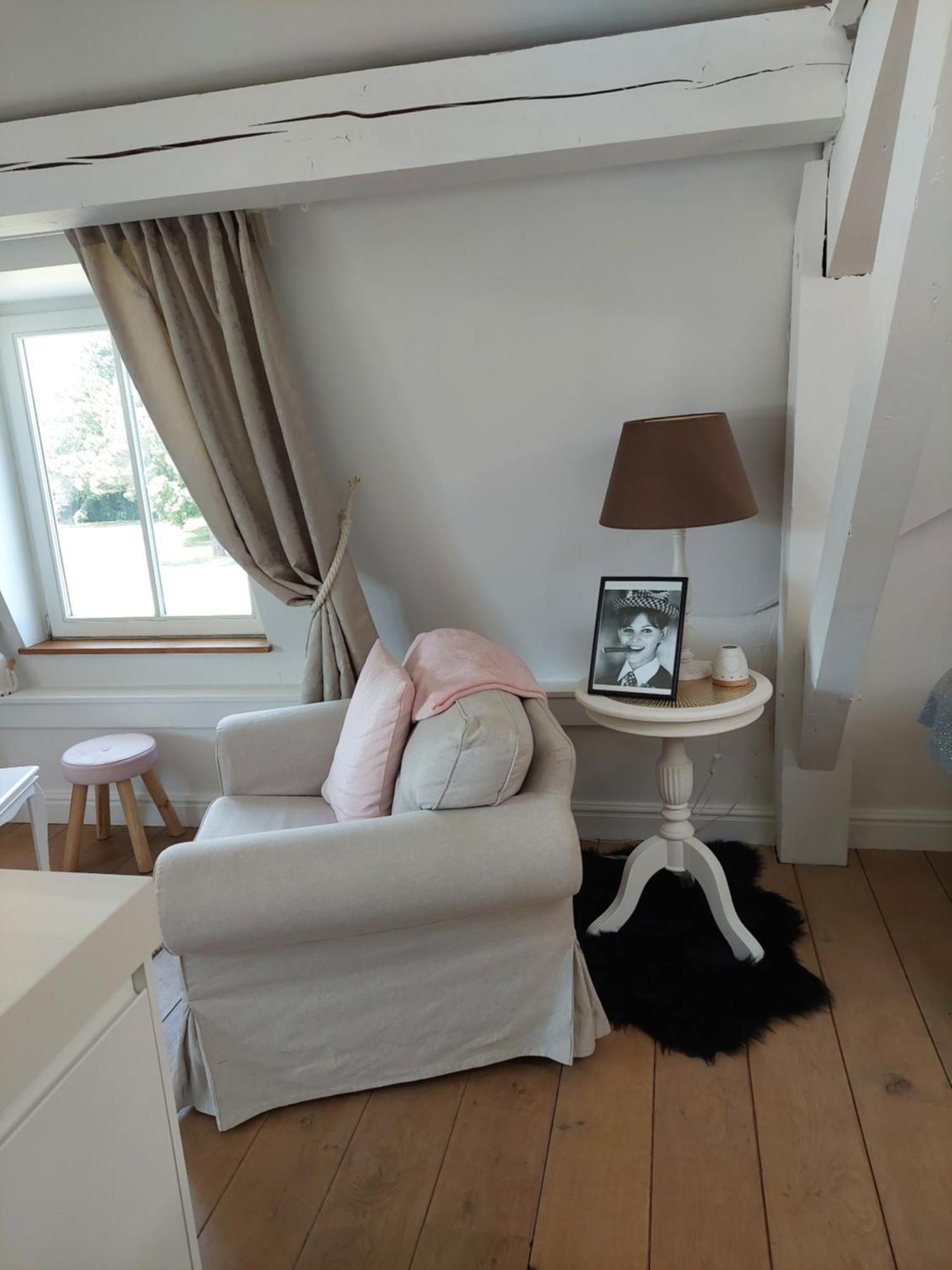 La Chambre Et Le Studio Du Chateau Du Golf De Bernalmont Liège Oda fotoğraf